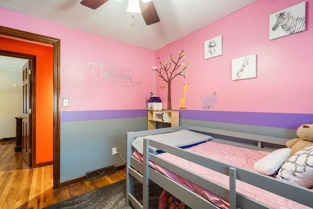 43 Standish Road Bellingham, MA 02019 - Photo 22 of 41 Gallery Image 22