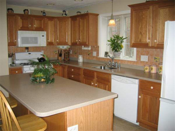 103 Wampanoag Road Raynham, MA 02767 - Photo 3 of 21 Gallery Image 3