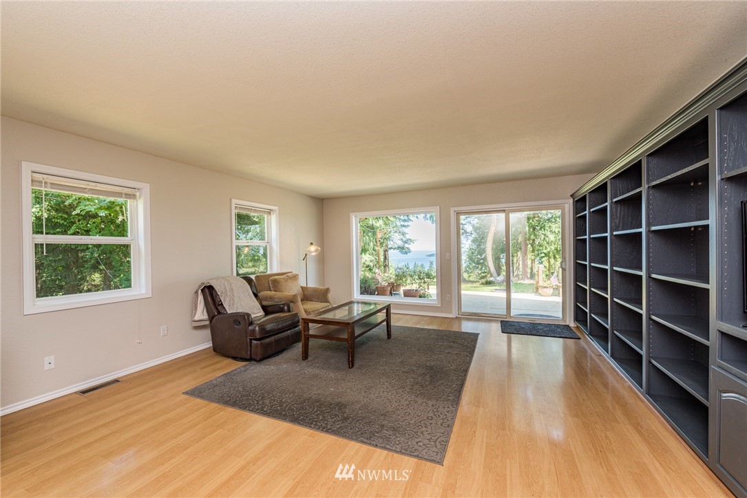 174 Tall Tree Way Sequim, WA 98382 - Photo 11 of 39