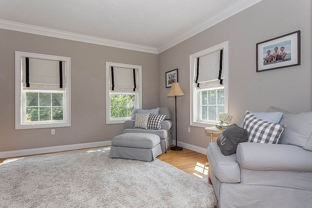 107 Wenham Road Topsfield, MA 01983 - Photo 5 of 28 Gallery Image 5