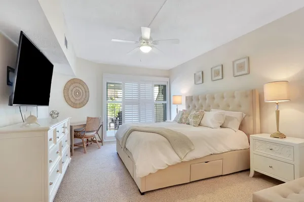 $2,500 | 2051 Northeast Ocean Boulevard, Unit A12, Stuart, FL 34996