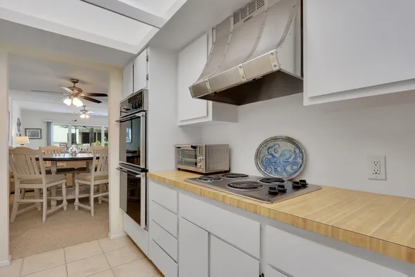 $2,500 | 2051 Northeast Ocean Boulevard, Unit A12, Stuart, FL 34996