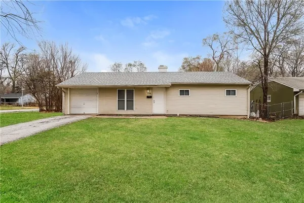 $152,000 | 7300 East 112th Street, Kansas City, MO 64134