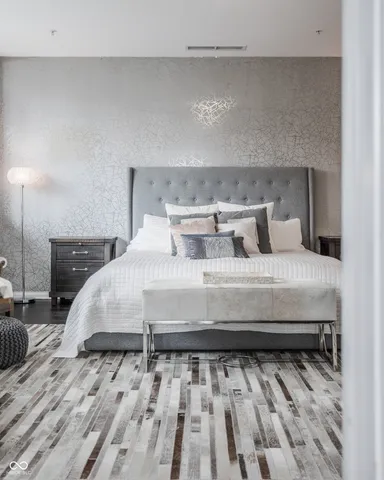 $799,900 | 225 North New Jersey Street, Unit 52, Indianapolis, IN 46204