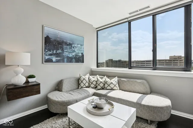 $799,900 | 225 North New Jersey Street, Unit 52, Indianapolis, IN 46204