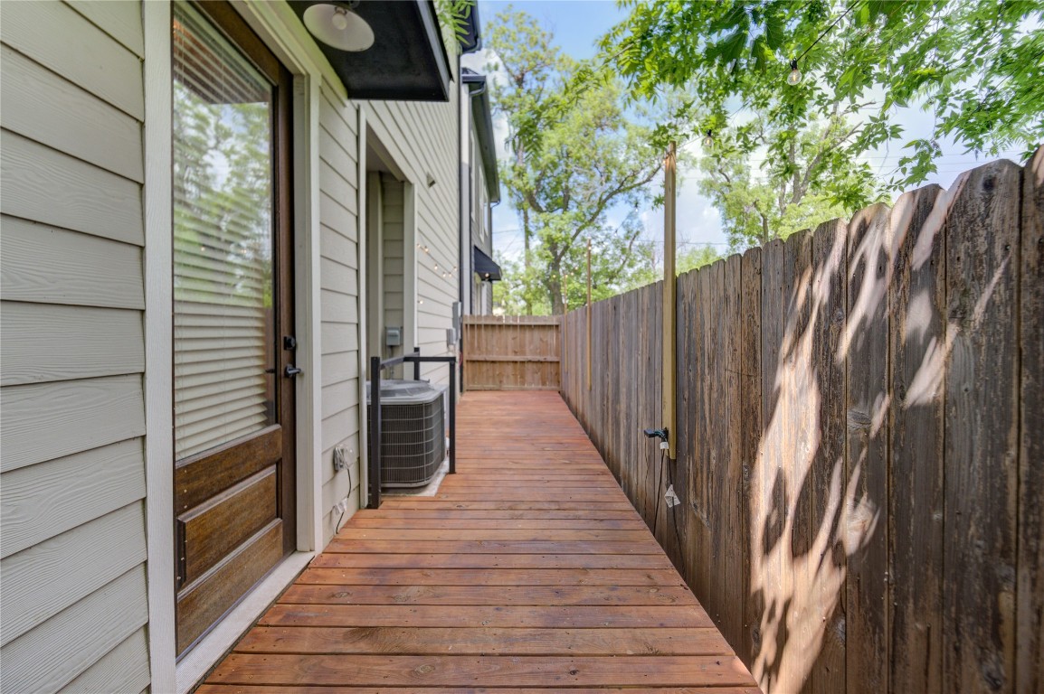 2534 Terry Street Houston, TX 77009 - Photo 37 of 40