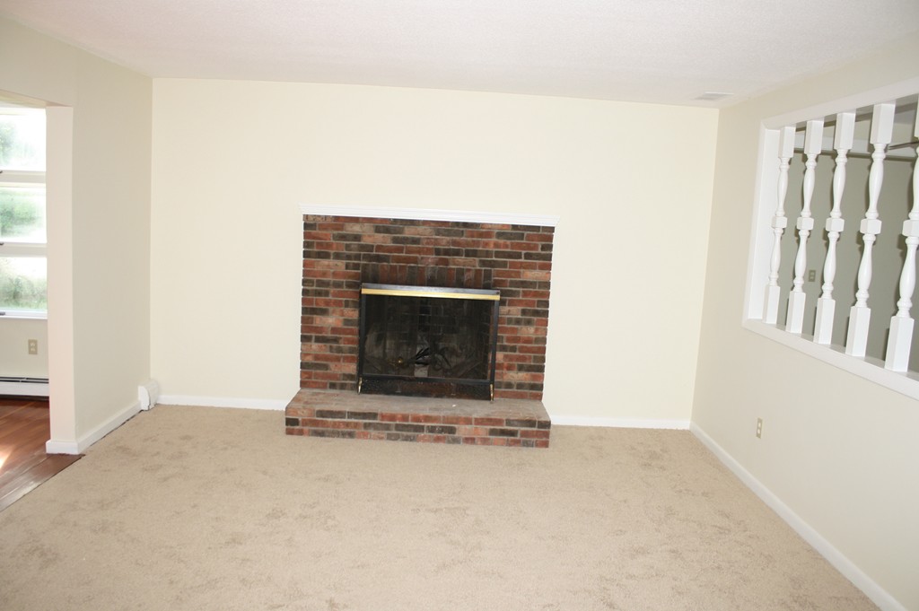 1985 South Athol Road Athol, MA 01331 - Photo 8 of 19 a living room with a fireplace