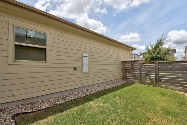 $3,100 | 1704 Frontier Valley Drive, Austin, TX 78741
