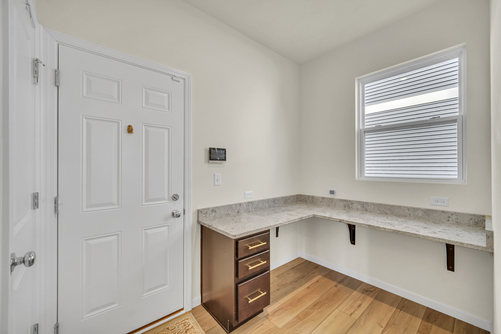 1007 Kessler Drive Mundelein, IL 60060 - Photo 16 of 35