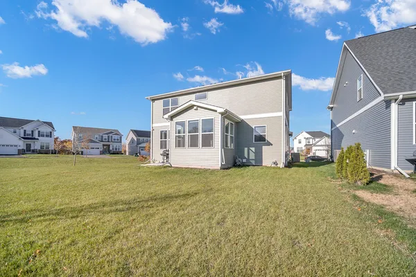 $674,900 | 1007 Kessler Drive, Mundelein, IL 60060