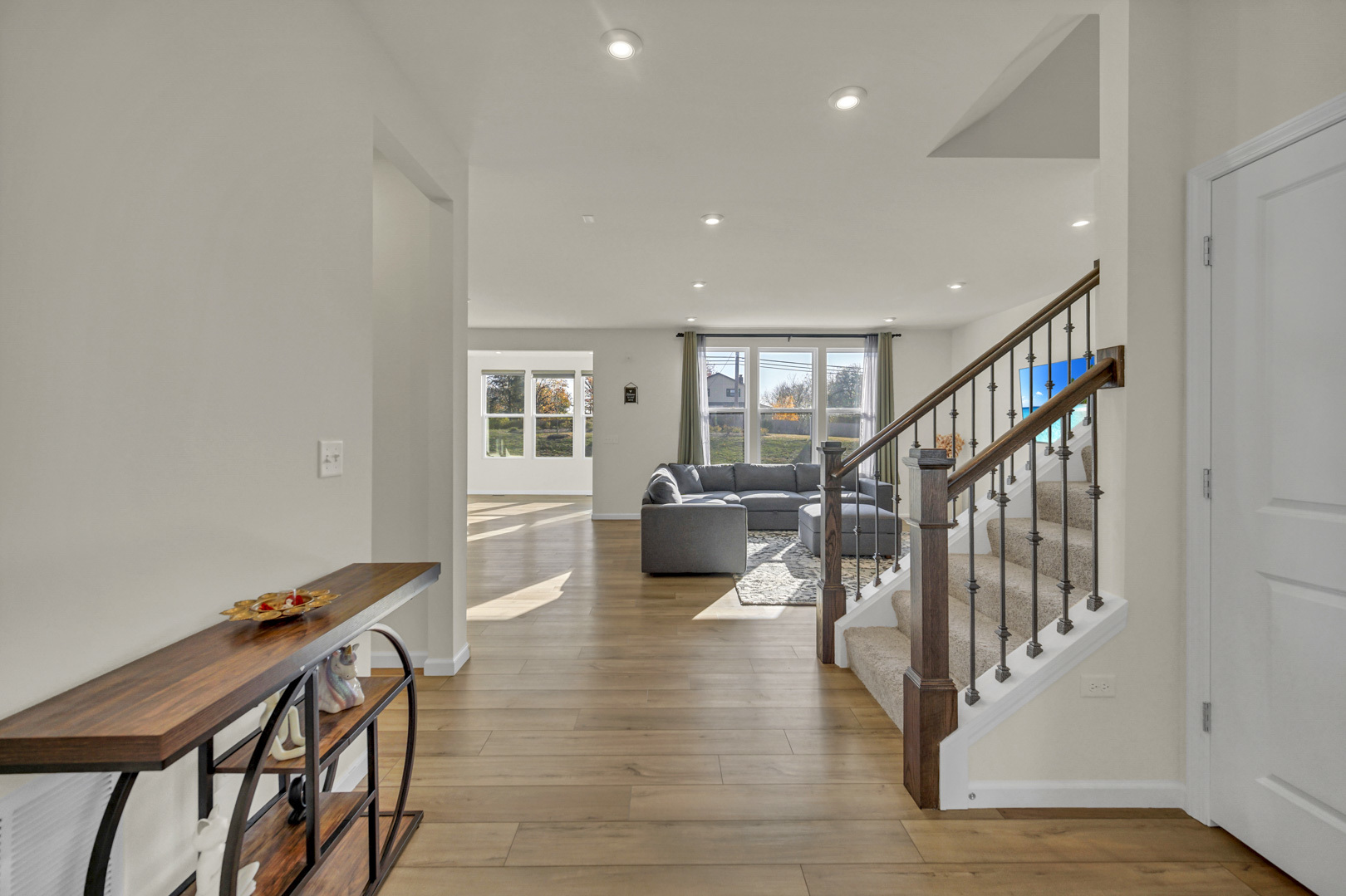 1007 Kessler Drive Mundelein, IL 60060 - Photo 5 of 35