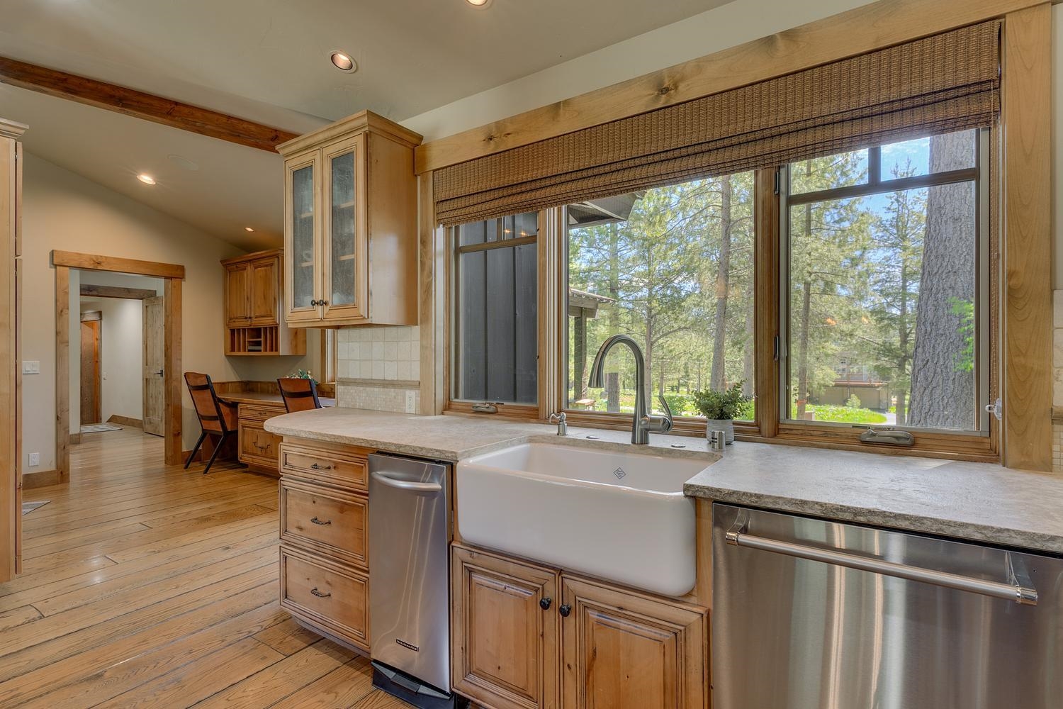 12420 Springbrook Place Truckee, CA 96161 - Photo 11 of 28
