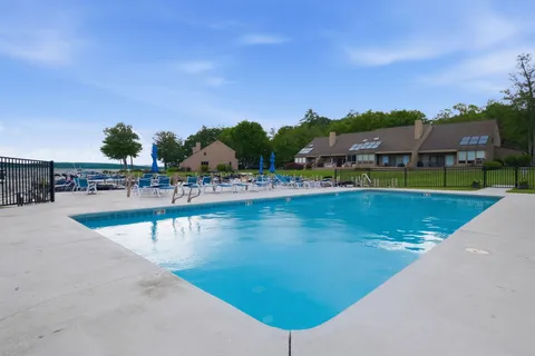 $1,675,000 | 4 Portside Drive, Unit 3, Moultonborough, NH 03254