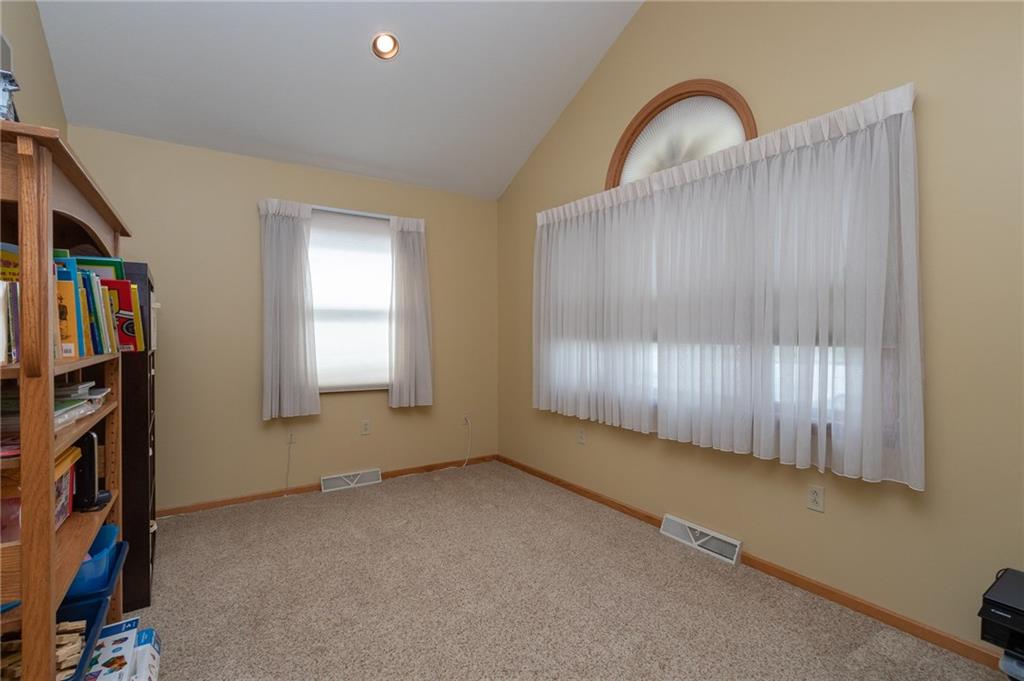 56 Darlington Road Beaver Falls, PA 15010 - Photo 12 of 20 Gallery Image 12