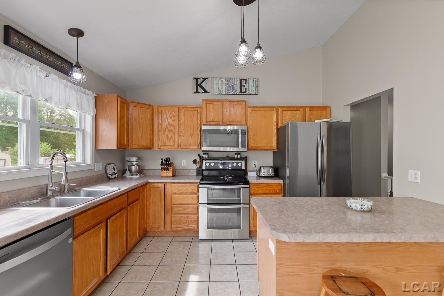 6483 Pocklington Road Britton, MI 49229 - Photo 14 of 50 Gallery Image 14