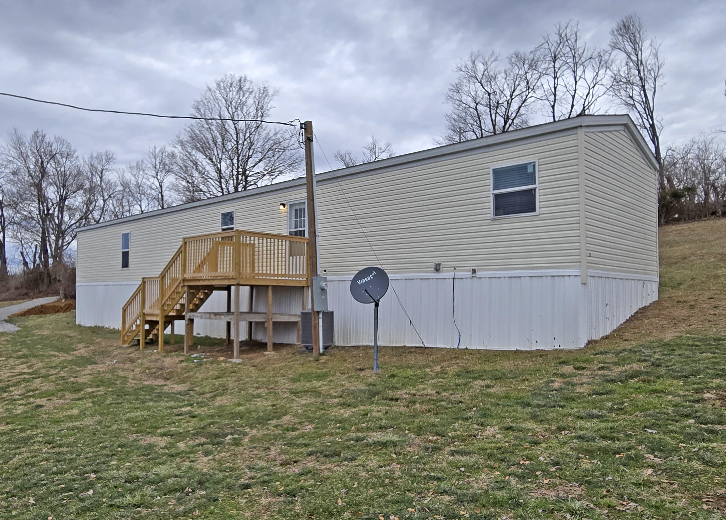 131 New Road Richmond, KY 40475 - Photo 1 of 18 11