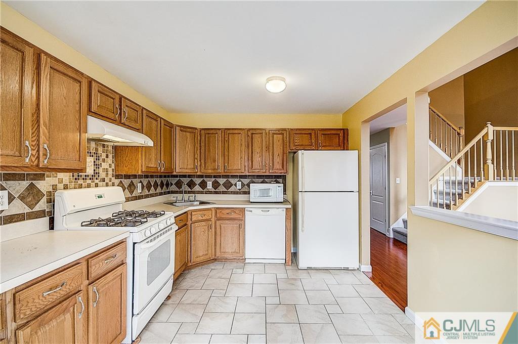 36 Hawthorne Road North Brunswick, NJ 08902 - Photo 13 of 49 Gallery Image 13