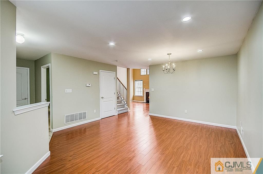 36 Hawthorne Road North Brunswick, NJ 08902 - Photo 16 of 49 Gallery Image 16
