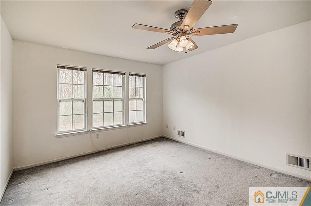 36 Hawthorne Road North Brunswick, NJ 08902 - Photo 21 of 49 Gallery Image 21
