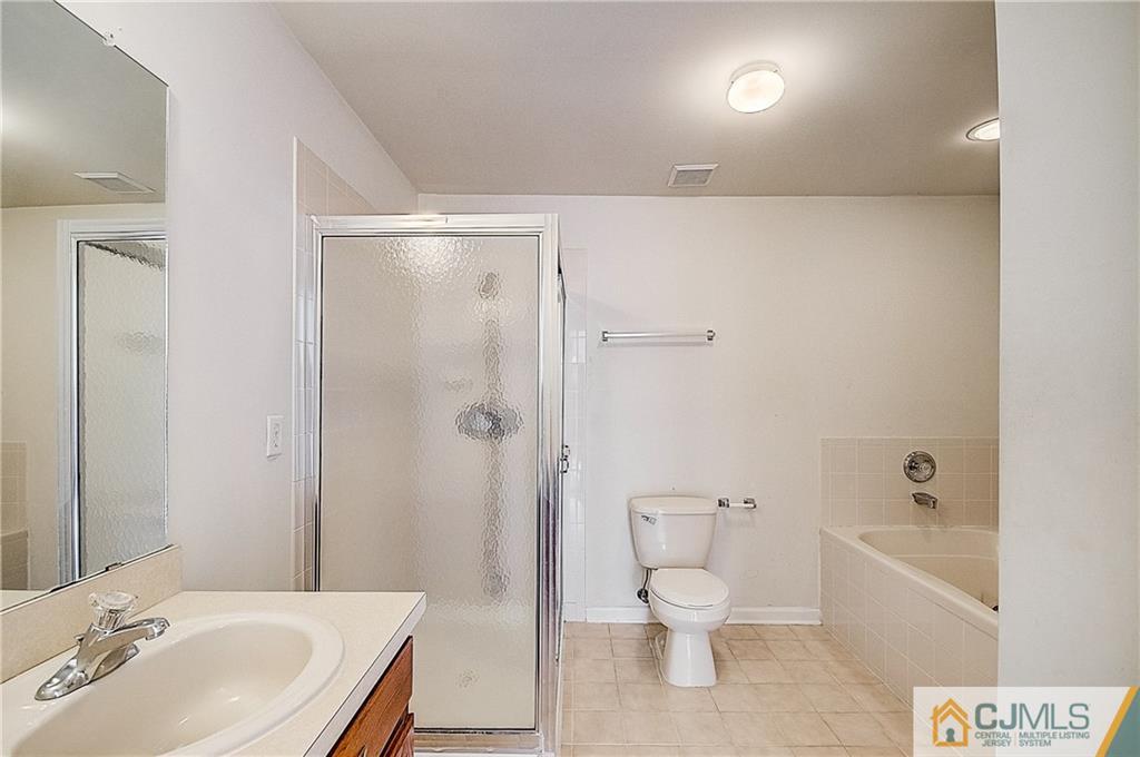 36 Hawthorne Road North Brunswick, NJ 08902 - Photo 26 of 49 Gallery Image 26