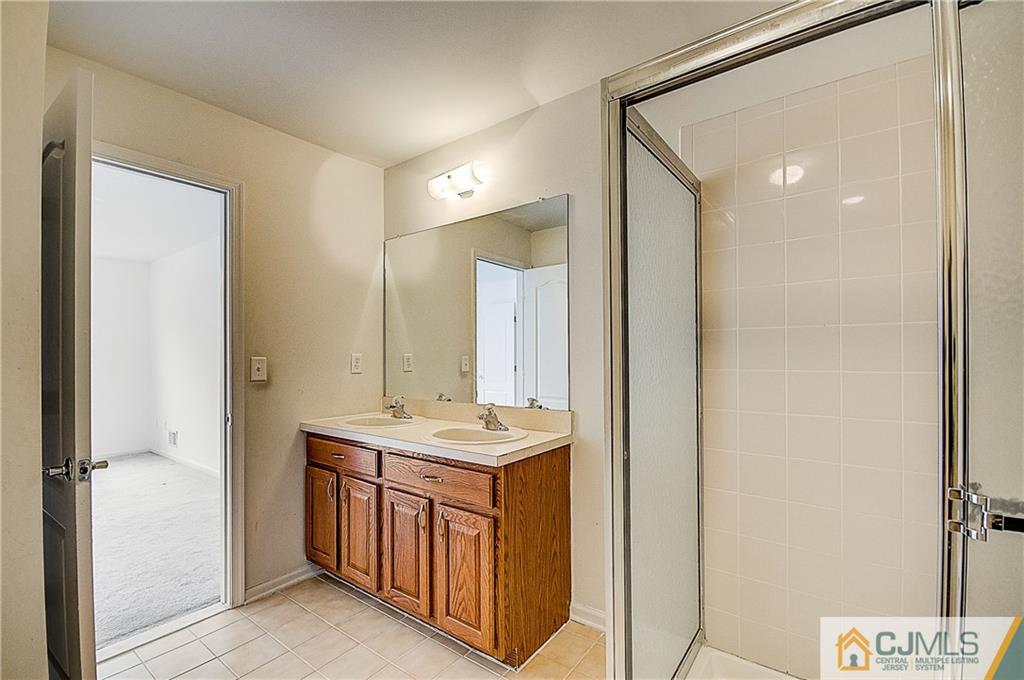 36 Hawthorne Road North Brunswick, NJ 08902 - Photo 29 of 49 Gallery Image 29