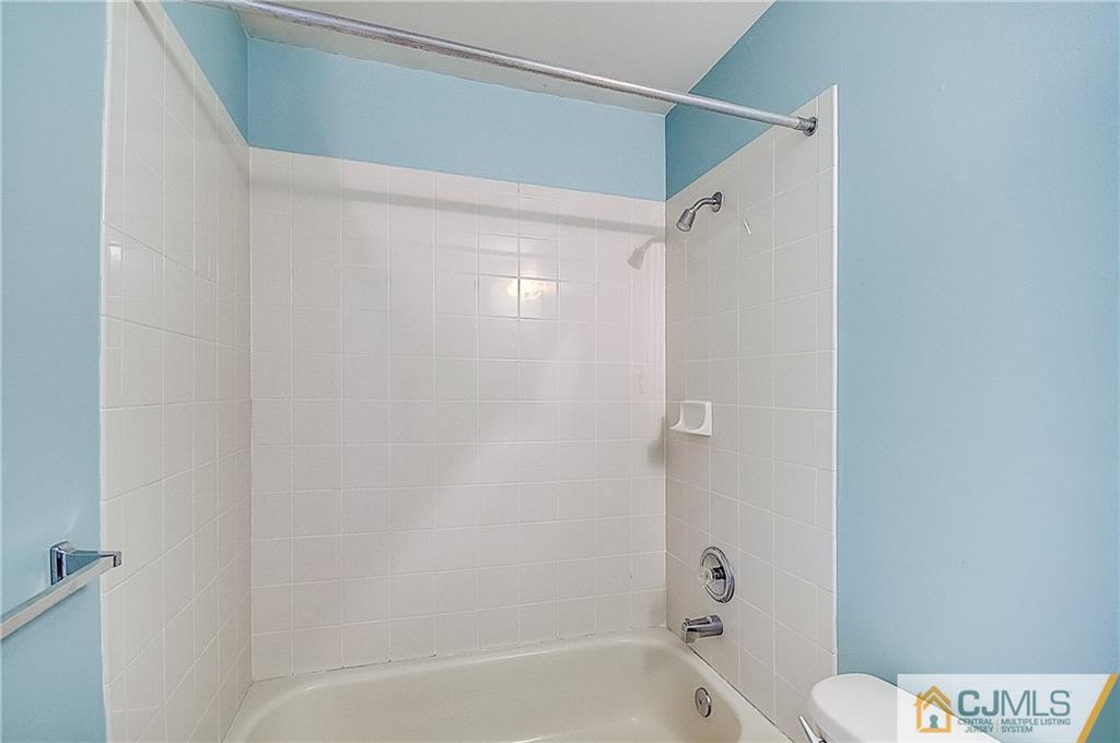 36 Hawthorne Road North Brunswick, NJ 08902 - Photo 36 of 49 Gallery Image 36