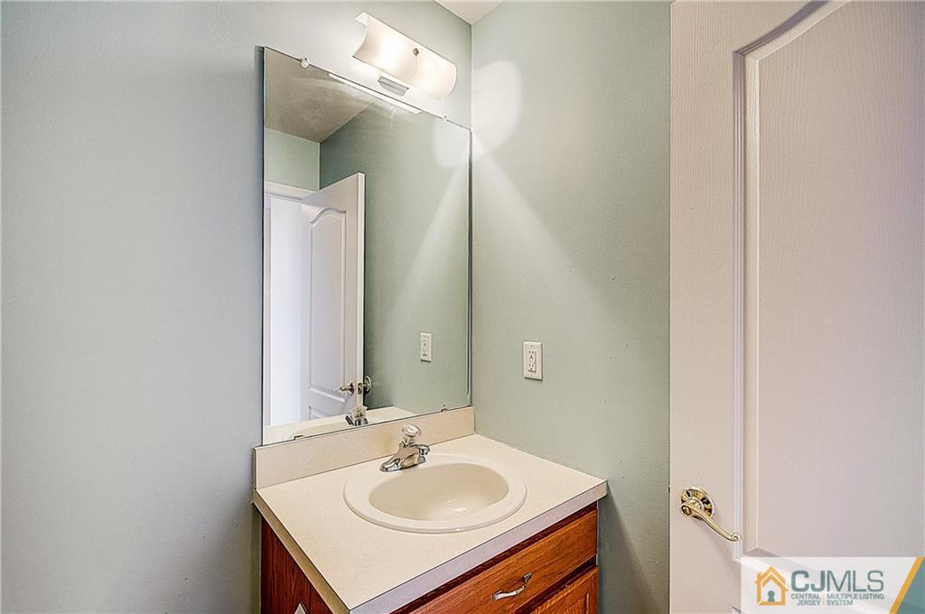 36 Hawthorne Road North Brunswick, NJ 08902 - Photo 37 of 49 Gallery Image 37