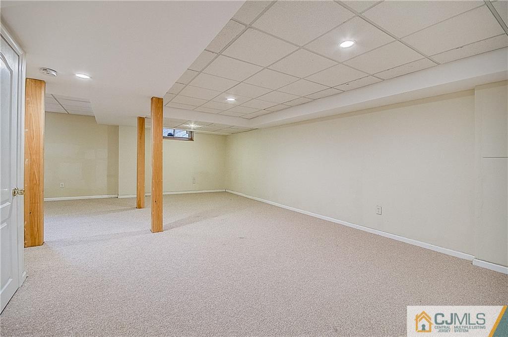 36 Hawthorne Road North Brunswick, NJ 08902 - Photo 42 of 49 Gallery Image 42