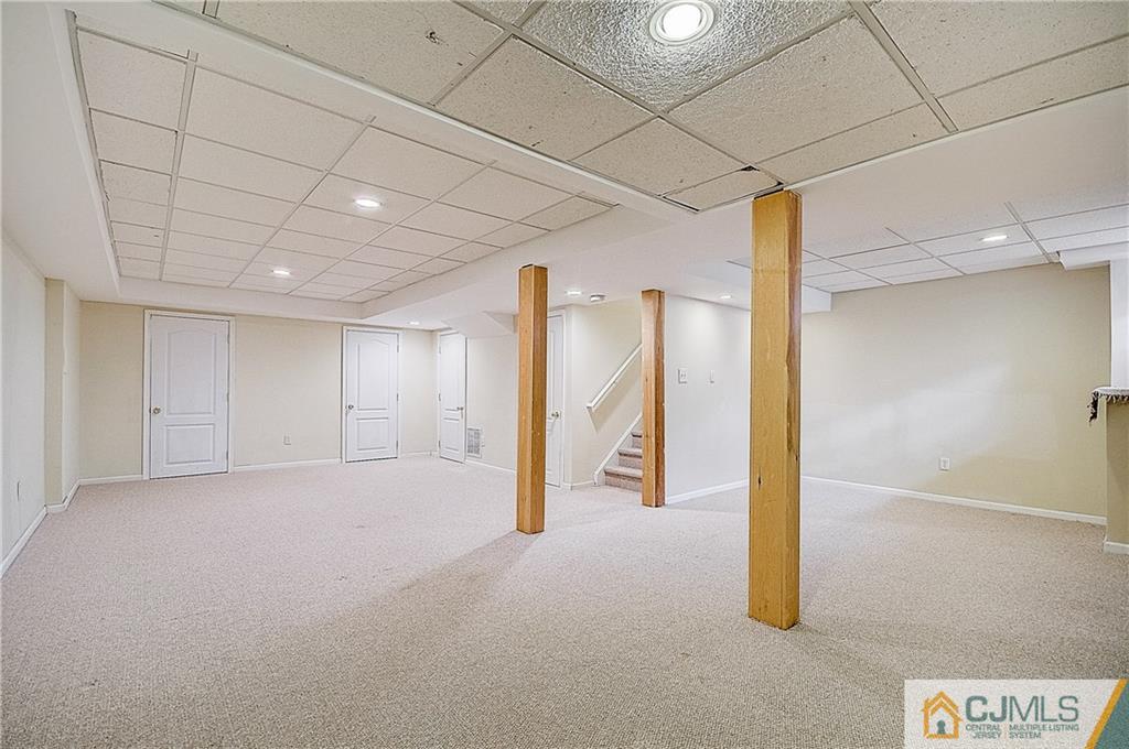 36 Hawthorne Road North Brunswick, NJ 08902 - Photo 43 of 49 Gallery Image 43