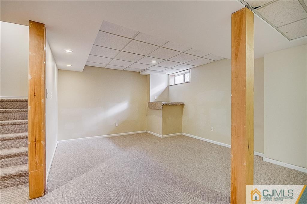 36 Hawthorne Road North Brunswick, NJ 08902 - Photo 44 of 49 Gallery Image 44