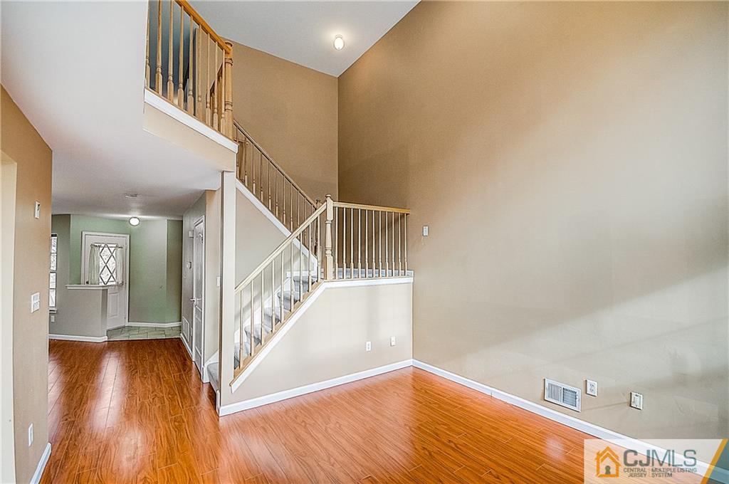 36 Hawthorne Road North Brunswick, NJ 08902 - Photo 8 of 49 Gallery Image 8