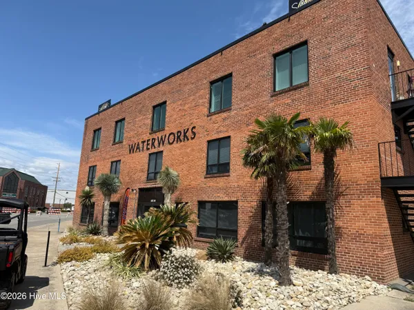 $419,000 | 400 South Water Street, Unit SUITE 302, Elizabeth City, NC 27909