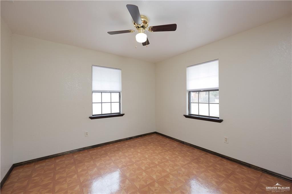 603 North Houston Street Rio Grande City, TX 78582 - Photo 10 of 13