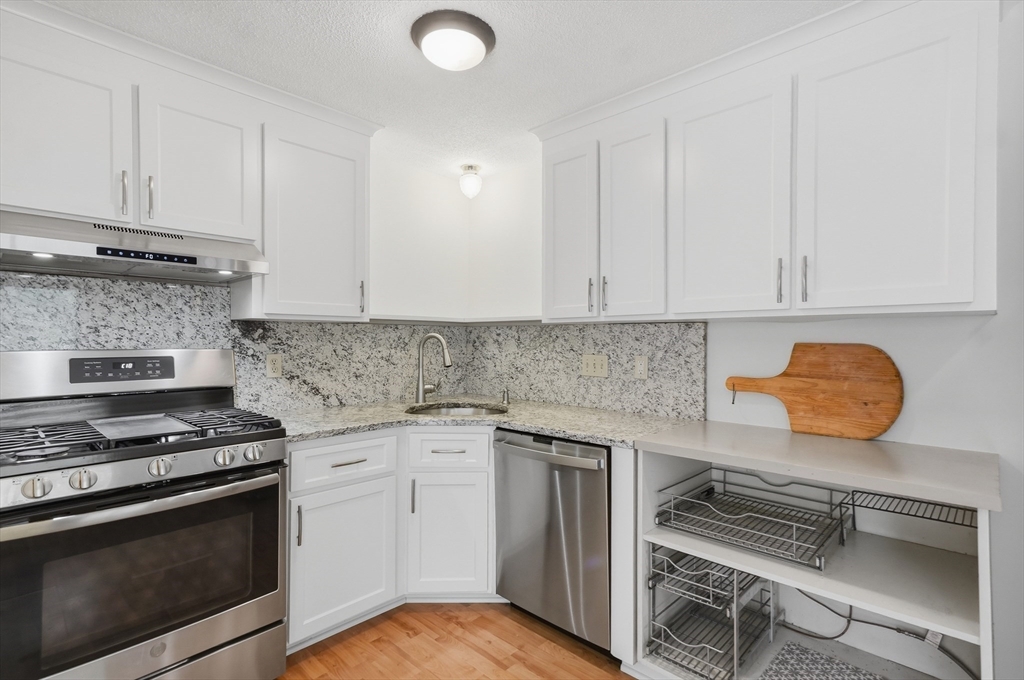 30 Mountain Gate Road, Unit 30 Ashland, MA 01721 - Photo 4 of 27