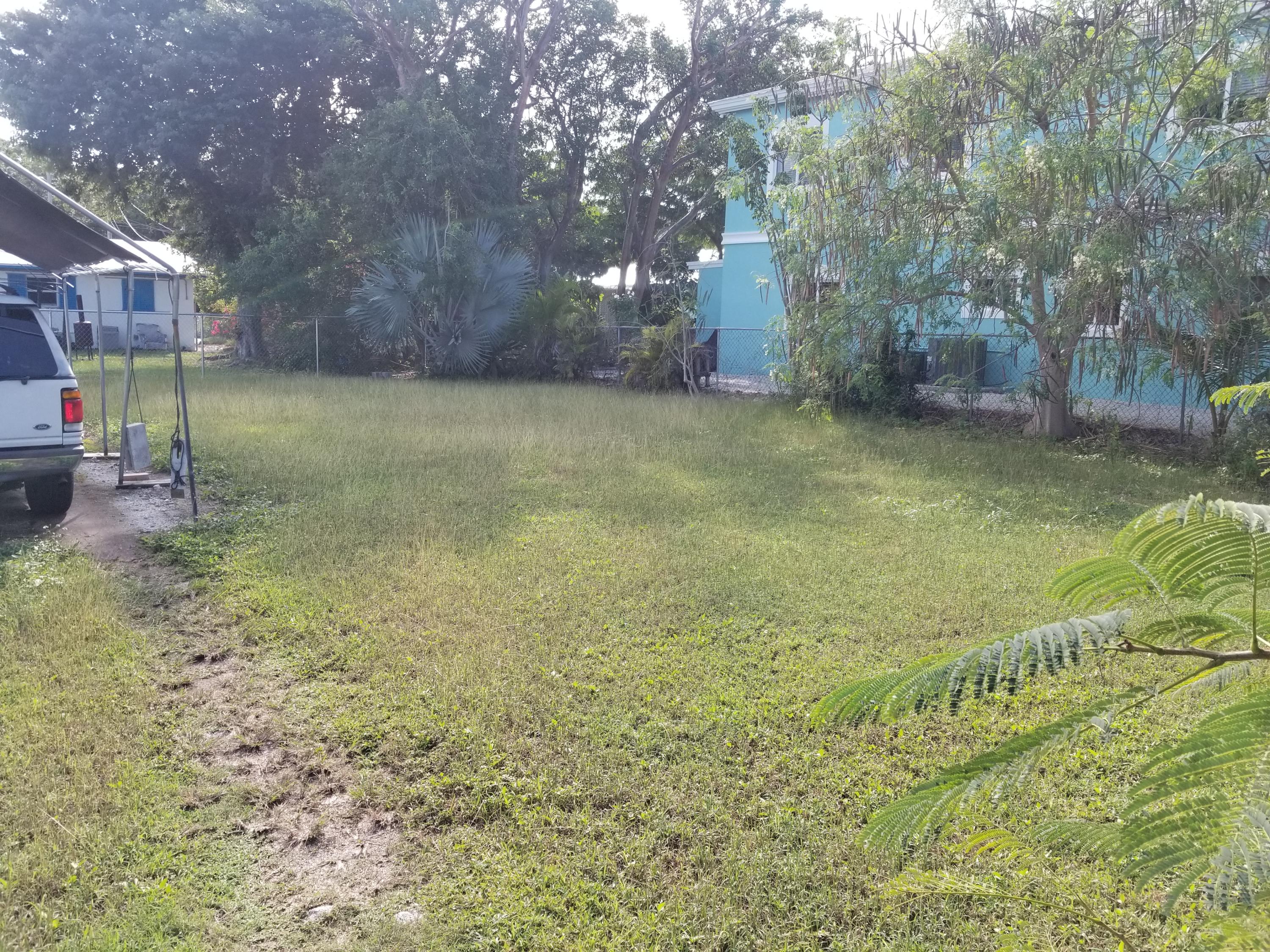 3 Abaco Road Key Largo, FL 33037 - Photo 2 of 3 20191231_142144