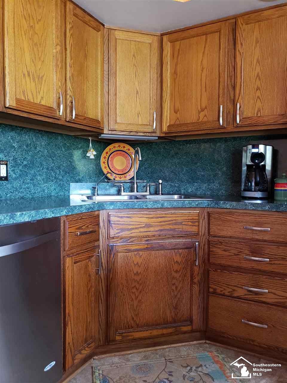 13150 Todd Road Ida, MI 48140 - Photo 5 of 25