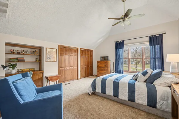 $850,000 | 2012 Somerset Lane, Wheaton, IL 60189