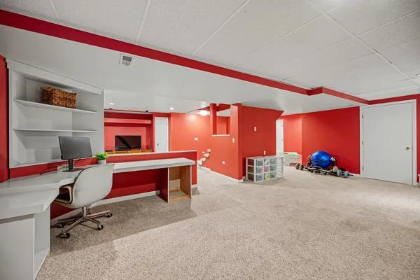 $850,000 | 2012 Somerset Lane, Wheaton, IL 60189