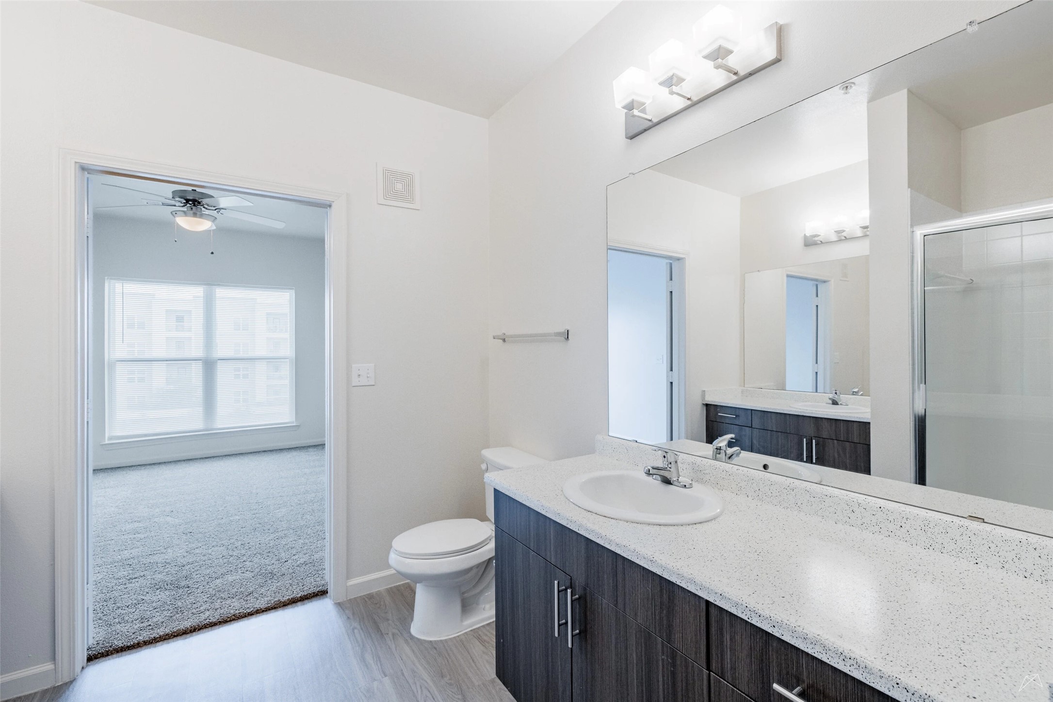 5605 Springdale Road, Unit 333409 Austin, TX 78723 - Photo 9 of 34 Up to 8 weeks free rent and waiving the standard deposit with approved credit and landlord verification.