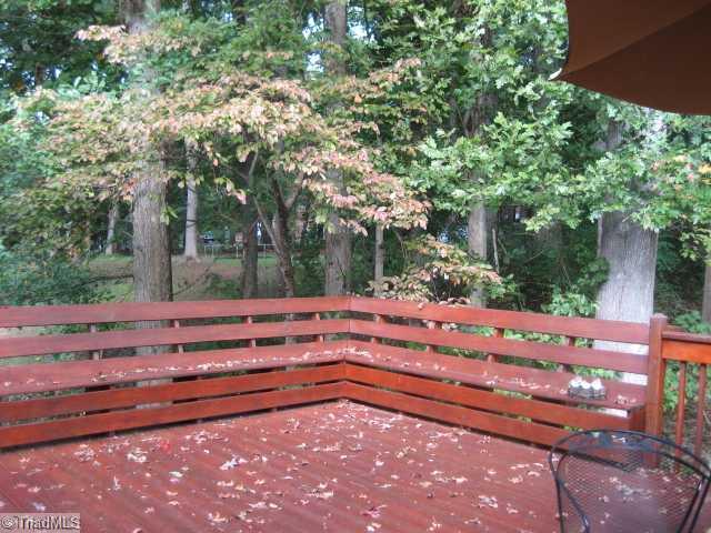 133 Roquemore Road Clemmons, NC 27012 - Photo 14 of 16 Patio/Deck.