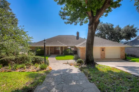 $650,000 | 2008 Wickersham Drive, Huntsville, TX 77340