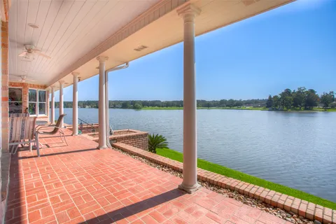 $650,000 | 2008 Wickersham Drive, Huntsville, TX 77340