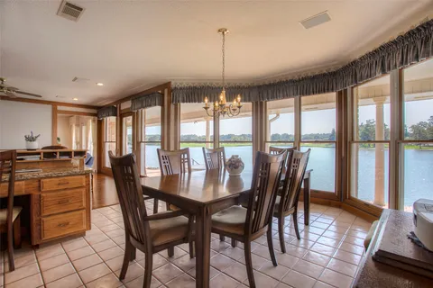 $625,000 | 2008 Wickersham Drive, Huntsville, TX 77340