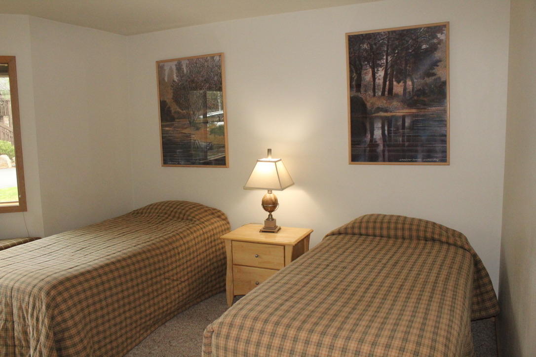 57377-29b2 Beaver Ridge Loop Sunriver, OR 97707 - Photo 11 of 23 11-Gbed-R29