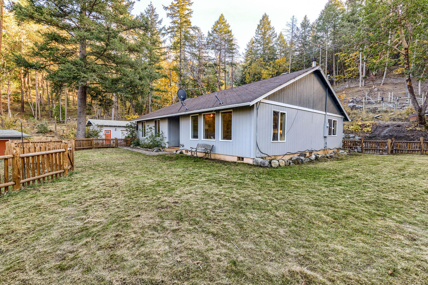 3516 Kane Creek Road Central Point, OR 97502 - Photo 29 of 46 08_KCR_2_mls