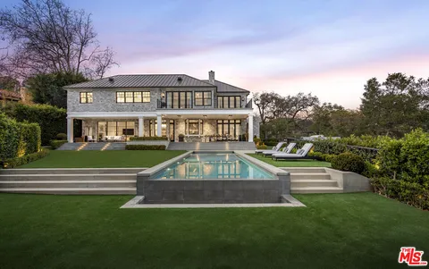 $29,998,800 | 22 Oakmont Drive, Los Angeles, CA 90049