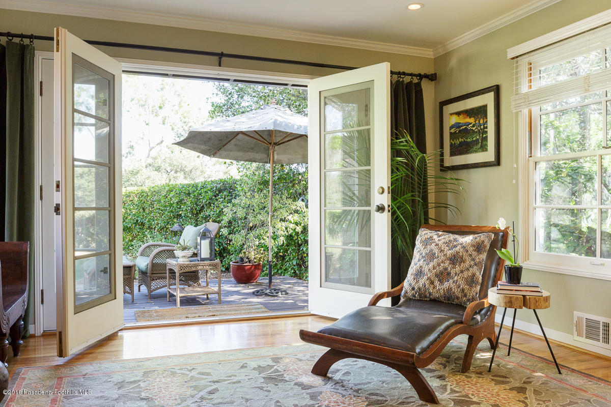 1555 Scenic Drive Pasadena, CA 91103 - Photo 22 of 64 22-1555 Scenic_241v1_mls