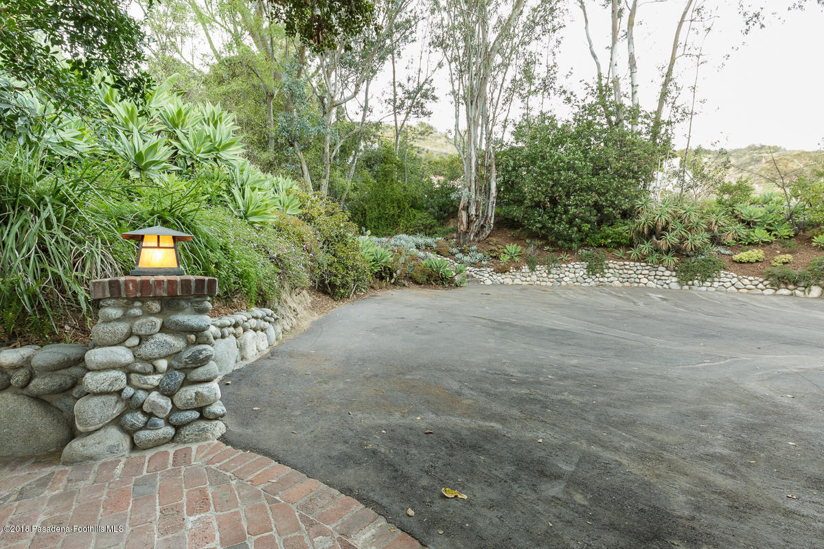1555 Scenic Drive Pasadena, CA 91103 - Photo 59 of 64 56-1555 Scenic_611_mls
