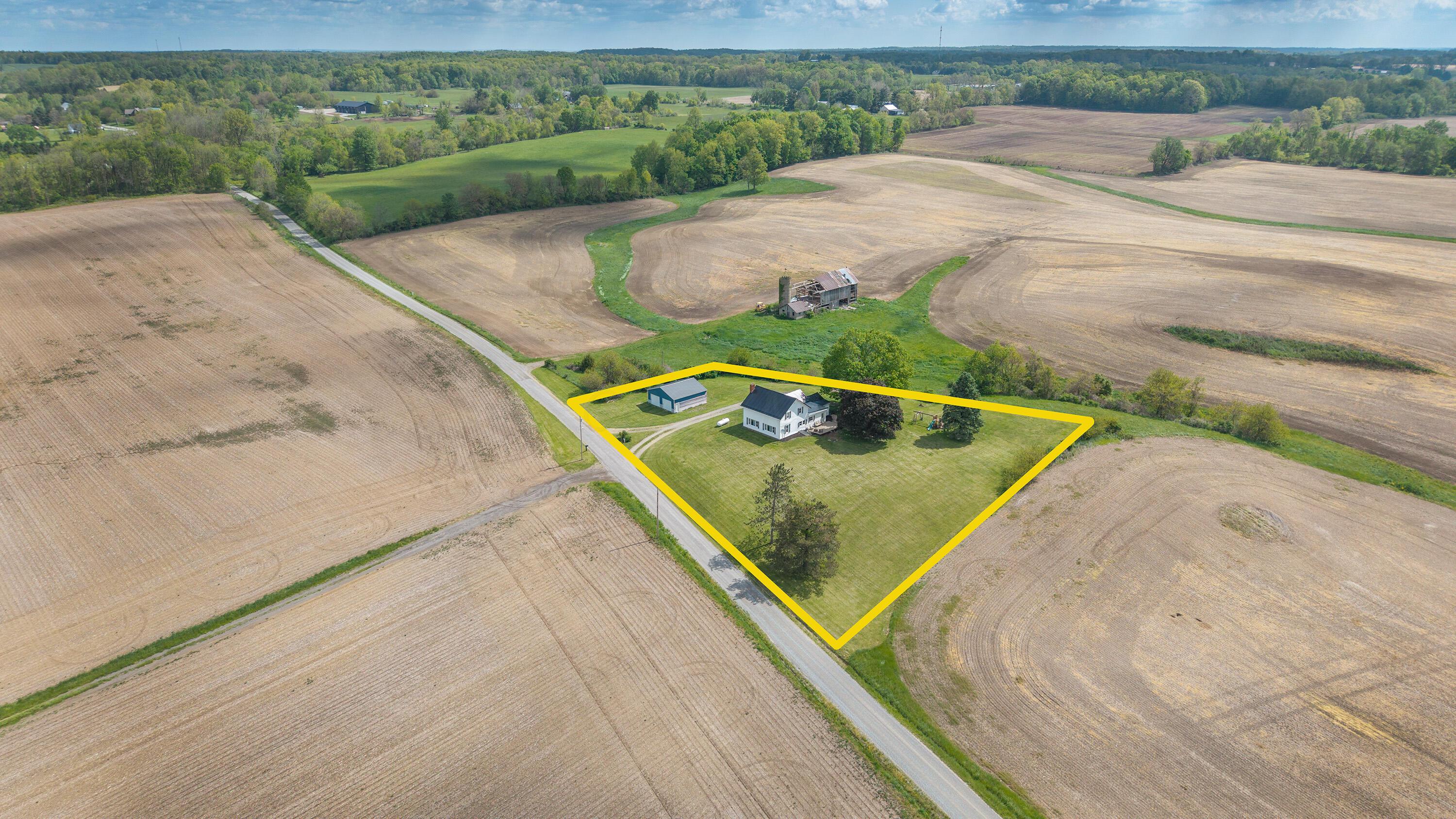 6520 Hall Road Centerburg, OH 43011 - Photo 25 of 31 6520Hall_25