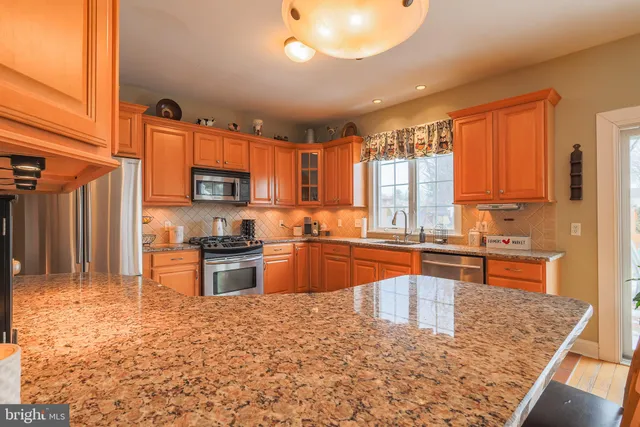 $640,000 | 4505 Aubrey Avenue, Philadelphia, PA 19114